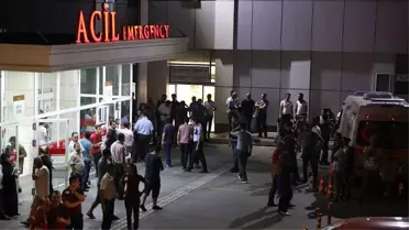 Dha İstanbul - Emniyetin İçinde Polise Bıçaklı Saldırı Deaş'lı Öldürülürken Polis Memuru Hastanede...