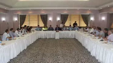 Denizli Emniyet Müdürü, Otel ve Apart Yöneticileri ile Bir Araya Geldi