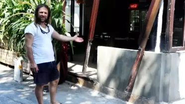 Alkollü Sürücü Kamyonetle 5 Araca Çarpıp, Restorana Daldı