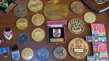 Eski Genelkurmay Başkanının Madalyaları Bit Pazarından Çıktı