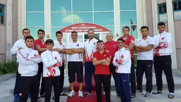 Ukrayna'da 8 Boksörümüz Yarı Finalde