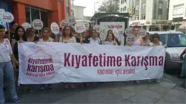 Esenler'de Saldırıya Uğrayan Kadına, Kadınlardan Destek Eylemi
