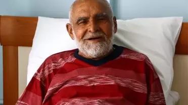 İhlas Haber Ajansı Sesini Duyurdu, Aile Bakanlığı O Yaşlı Amcaya Sahip Çıktı