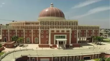 Angola Yeni Devlet Başkanı'nı Seçiyor