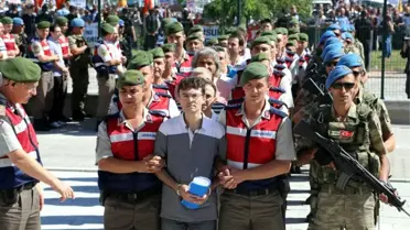 Akar'ı Gülen'le Görüştürmek İsteyen Evrim Hakim Karşısında