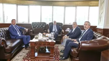 Bakan Fakıbaba, Asüd ve Usk Başkanı Çallı'dan Süt Sektörü'nü Dinledi