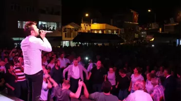Kemalpaşalılar İlçe Olma Sevincini Tulum ve Kemençeyle Kutladı