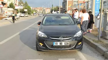 Otomobilin Çarptığı 2 Yaya Yaralandı