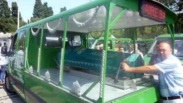 Vatan Şaşmaz'ın Cenazesi Gasilhaneden Alındı