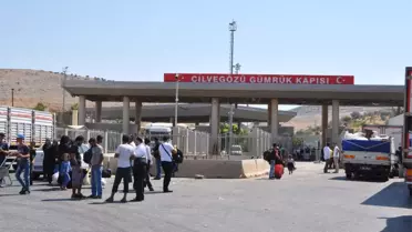 Cilvegözü'nden 30 Bin Suriyeli Bayramlaşmaya Gitti