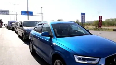 Sınır Kapılarında 'Tatil' Yoğunluğu