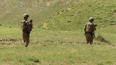 Hakkari'de 4 PKK'lı Terörist Etkisiz Hale Getirildi