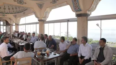 Ahlat'ta Bayramlaşma Töreni