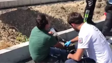 Polisin Dur İhtarına Uymadı, Kaçarken Polise Çarptı