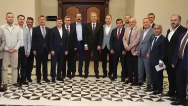Dündar, Mardin'in Sağlık Sorunlarını Görüştü