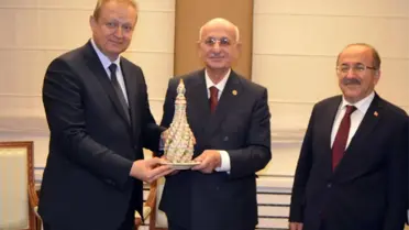 400 Çadırlık Bir Aşiret Çınar Oldu Yayıldı'