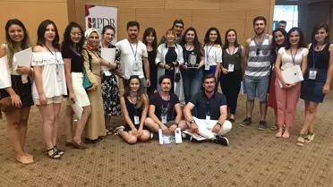 Düzce Üniversitesi Psikolojik Danışmanlık ve Rehberlik Topluluğuna Ödül