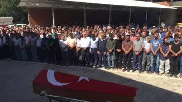 Kalp Krizi Sonucu Vefat Eden Polis Memuru Toprağa Verildi.