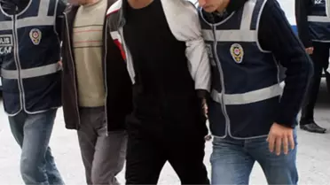 Konsere Giden Vatandaşların Evine Hırsız Girdi