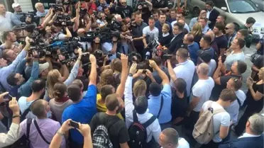 Yasaklı Lider Saakaşvili, Ukrayna'ya Döndü, Sınırda Arbede Çıktı