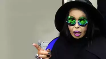 Bülent Ersoy, Yıllar Sonra Mayolu Görüntü Verdi