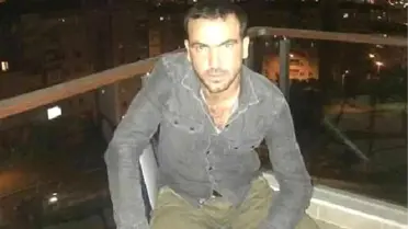 Çocukluk Arkadaşını Bıçaklayıp Öldürdü