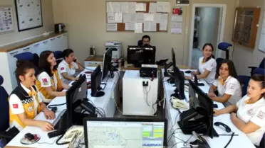 Edirne'de 112'ye Asılsız İhbar Yapan 2 Kişiye 5'er Ay Hapis Cezası