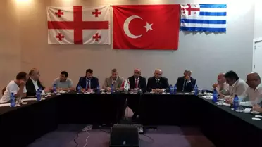MÜSİAD Batum'da bayrak değişimi