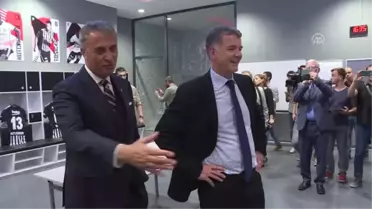 İngiltere Büyükelçisi Moore, Beşiktaş Kongre Üyesi Oldu - İstanbul