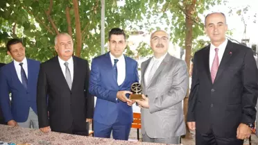 Vali Köşger, Ayın Şoförünü Ödüllendirdi