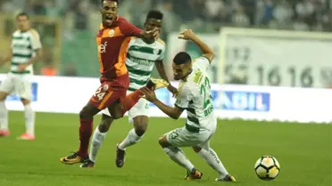 Süper Lig: Bursaspor: 1 - Galatasaray: 0 (İlk Yarı)