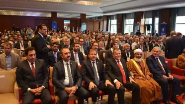Hakan Çavuşoğlu, Bursa'da Mecelle Konferansı'na Katıldı
