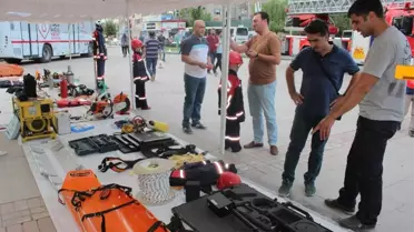 İtfaiye Ekiplerinden Bilgilendirme Çalışması