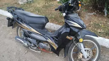 Otomobille Çarpışan Motosikletli Yaralandı