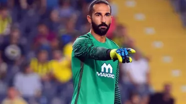 Volkan Babacan'a Pet Şişe Fırlatan Taraftara 18 Ay Hapis İstemi