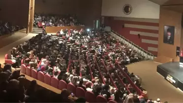 Bekir Develi Gençlerle Buluştu