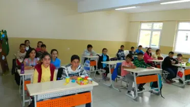 Posof'ta Nüfus ile Birlikte Öğrenci Sayısı da Azaldı