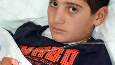 Yıldırım Çarpan Oğlunu Kurtarmak İçin Toprağa Gömdü