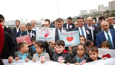 Küçükçekmeceliler Kalp Sağlığına Dikkat Çekmek İçin Yürüdü