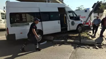 Samsun'da Trafik Kazası: 13 Yaralı