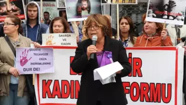 Balıkesir'de Kadınlardan, 'Müftülere Nikah Yetkisi' Protestosu