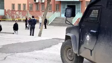 Diyarbakır'da Hain Plan! İlkokul Bahçesine Bırakılan Bomba Etkisiz Hale Getirildi