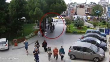Kurbanlarını Tuzağa Düşürükleri O Anlar Kamerada.