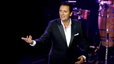 Fransız Şarkıcı Dany Brillant Konser Verdi