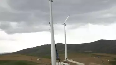 Hüyük Çiftçisi, Rüzgar Enerji Santralının Devreye Girmesini Bekliyor