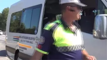 Operasyon Bölgesinde Jandarma ve Polisten Sıkı Denetim