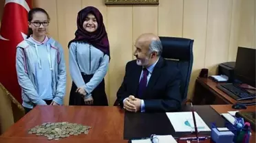 Arakanlı Müslümanlar İçin 15 Temmuz Logolu 200 TL Demir Para Topladılar