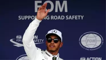Japonya'da İlk Cep Hamilton'ın