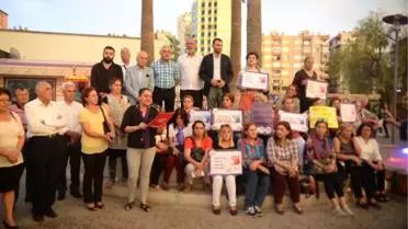 CHP'li Kadınlar Müftülere Nikah Kıyma Yetkisi Verilmesini Protesto Etti