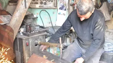 Havaların Soğumasıyla Vatandaşlar Soba Tamircilerinin Kapısını Çalmaya Başladı